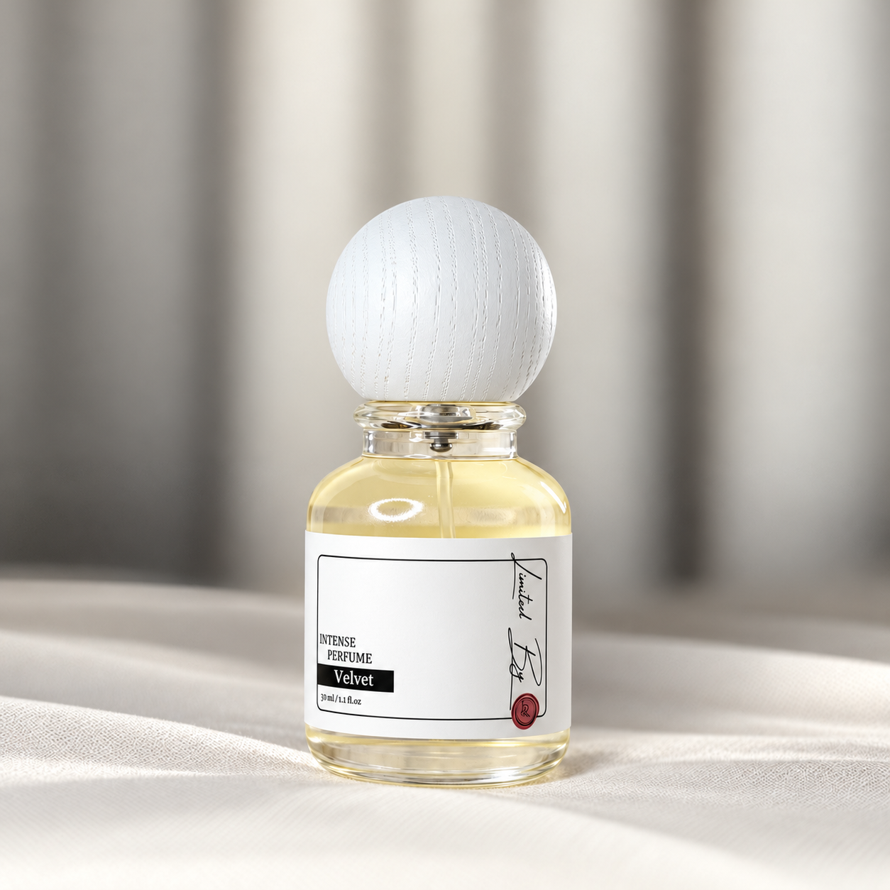 dfc737e3-030d-477b-aeec-55d1b3d378f5 Velvet Intense Perfume - الصورة 1